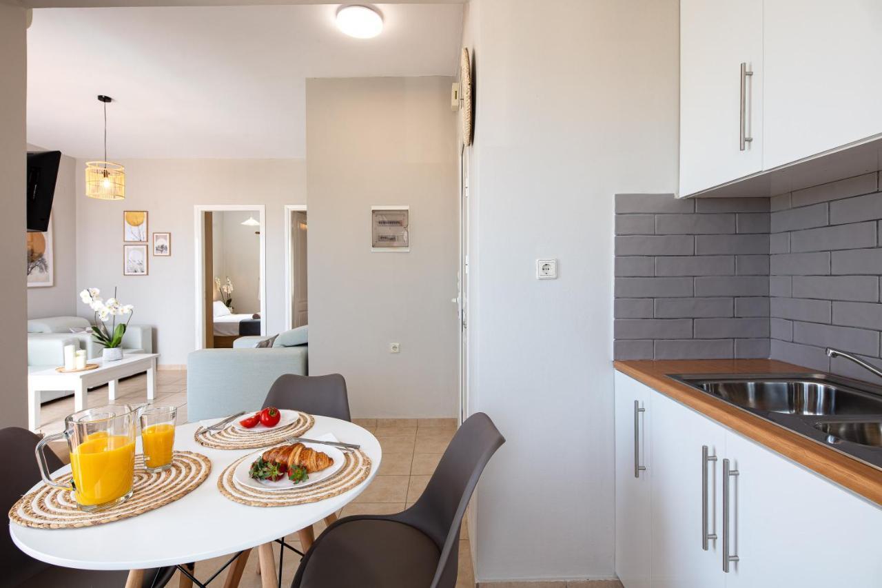 Plaka Modern Apartment ハニア エクステリア 写真